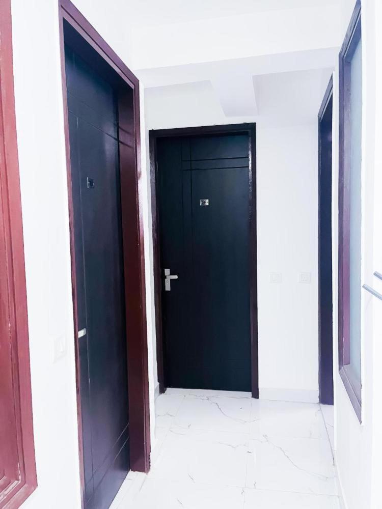 Hotel 24By7 New Delhi Eksteriør bilde